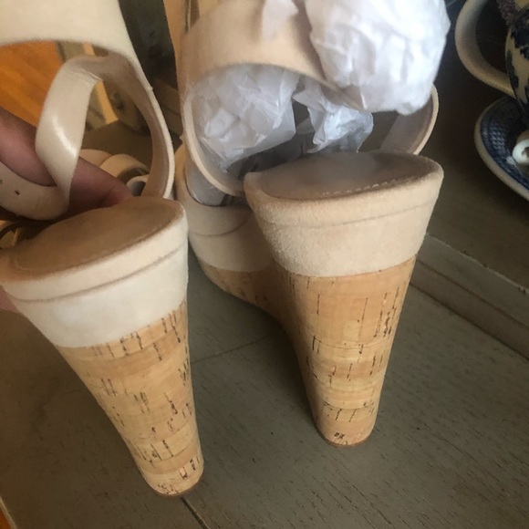 Brand new nude wedges - Picture 3 of 8